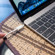 Illustration for article titled New MacBook Review: Stupidly Thin